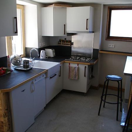 Appartement Dans Chalet De Montagne Bozel Номер фото