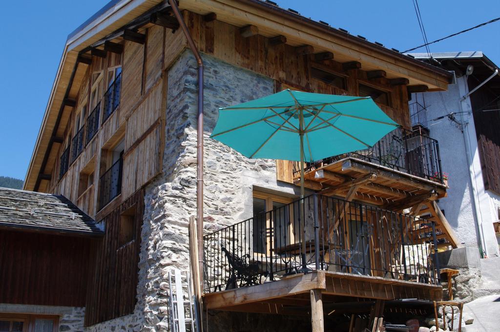 Appartement Dans Chalet De Montagne Bozel Номер фото